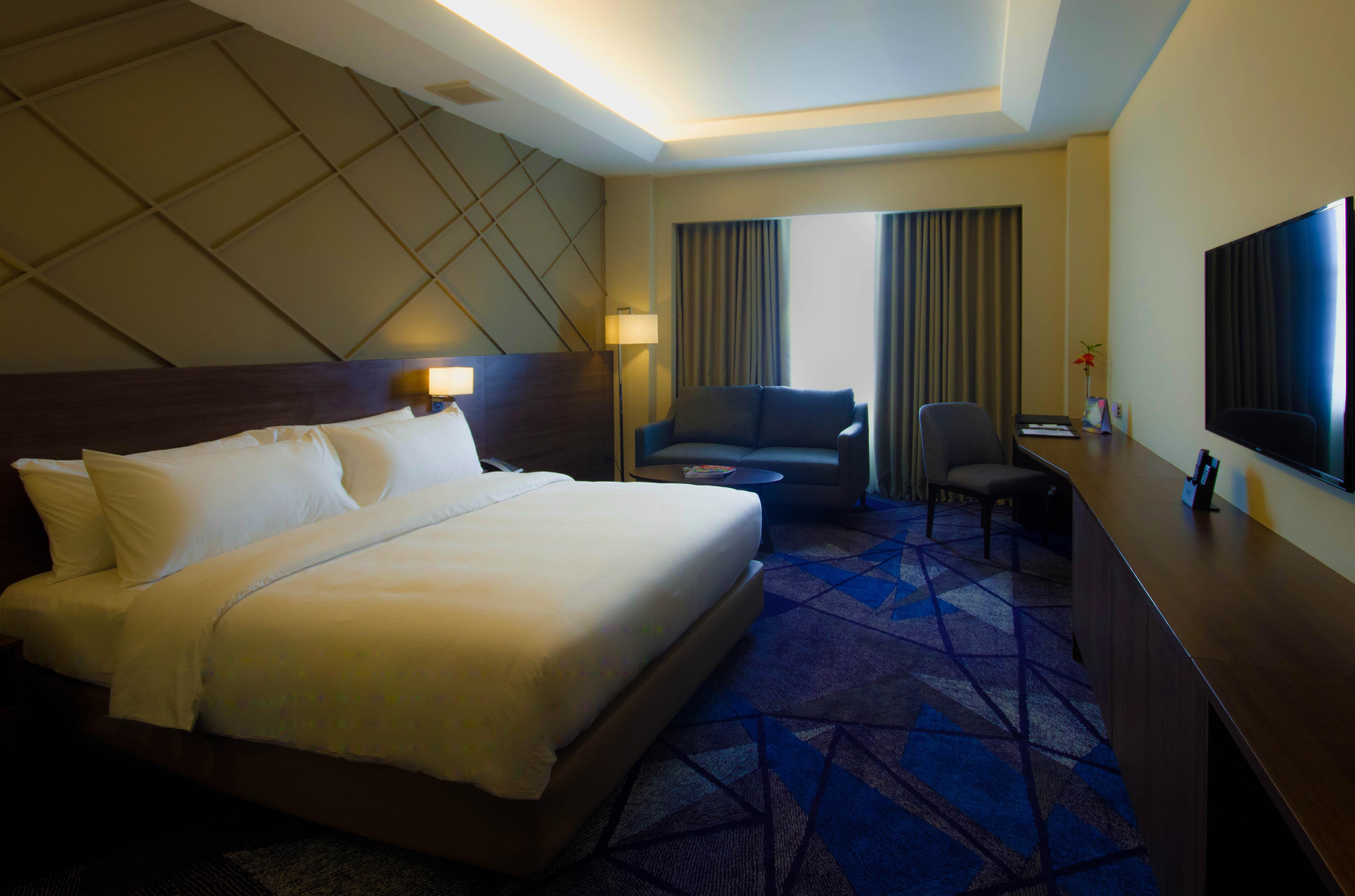 Luxent Hotel Quezon City Buitenkant foto